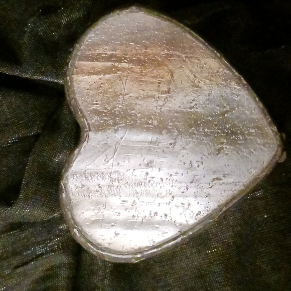 Stained Glass Heart Box for gift or jewelery, Pink iridescent, bevel, handmade - Picture 8 of 8